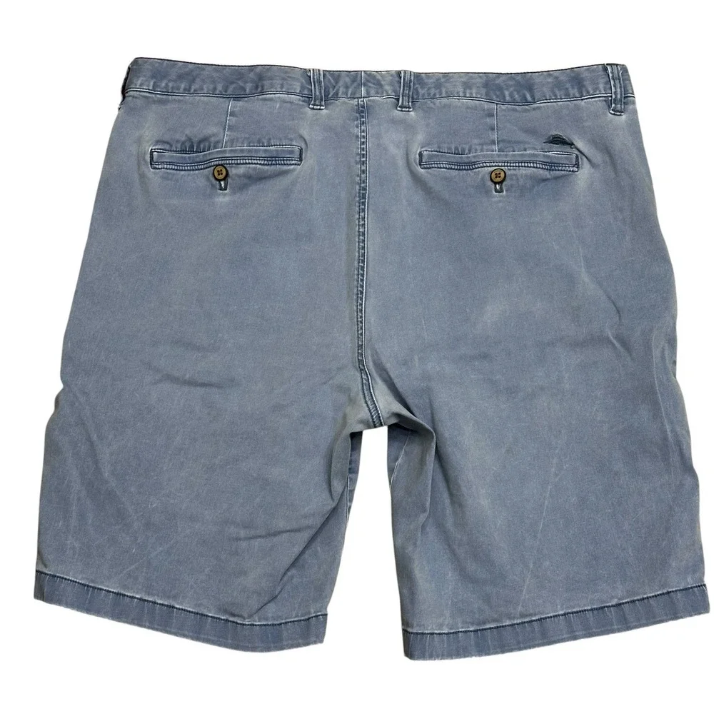 Tommy Bahama Chino Shorts Men's Size 40 Inseam 9.5